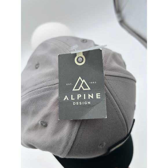 Alpine Design Strapback Hat Adjustable NWT Gray and Black With Logo - Picture 4 of 5
